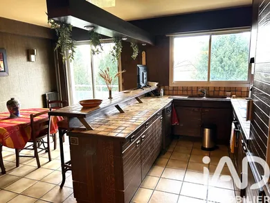 Apartment in Saint-Maur-des-Fossés (94100)