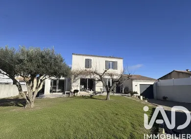 House in Beaucaire (30300)