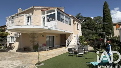 House in Hyères (83400)