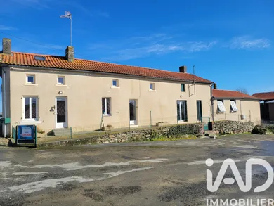 Longere in Réaumur (85700)