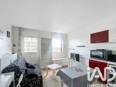 Studio à Nantes (44200)