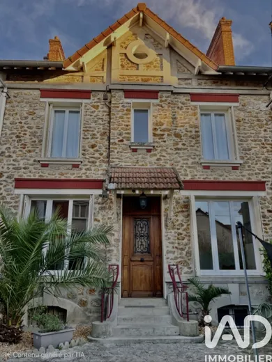 Demeure à La Ferté-sous-Jouarre (77260)