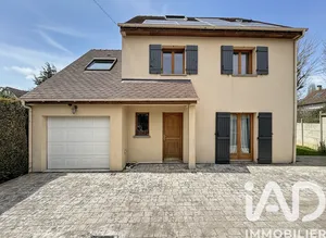 Maison à Villiers-sur-Morin (77580)