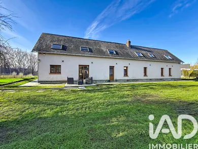 Maison à Étaimpuis (76850)