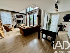 Duplex à Palaiseau (91120)