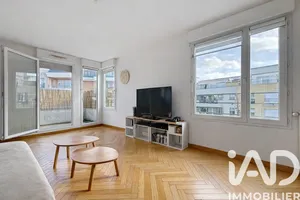 Apartment in Cachan (94230)