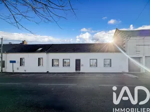 Maison de village à Chevrières (60710)