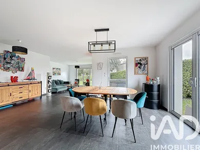 Maison traditionnelle à Sucé-sur-Erdre (44240)