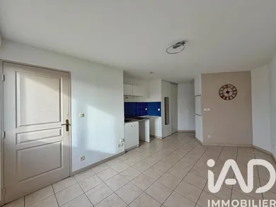Apartment in Toulon (83100)