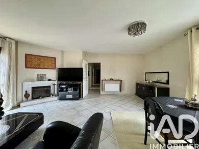 Appartement à Livry-Gargan (93190)