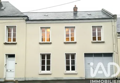 Maison de ville à Château-la-Vallière (37330)