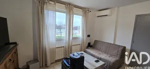 Appartement à Cheval-Blanc (84460)