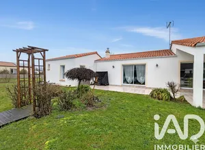 House in Le Perrier (85300)