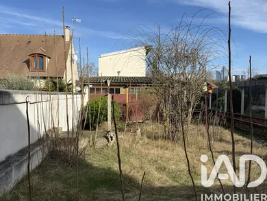 House in Nanterre (92000)