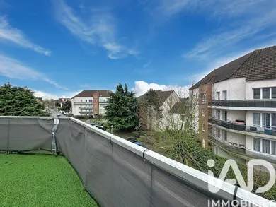 Appartement à Pontault-Combault (77340)