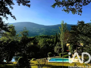 Bastide à Bargemon (83830)