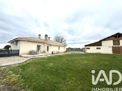 Maison à Faux-en-Périgord (24560)