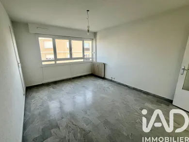 Appartement à Nîmes (30000)