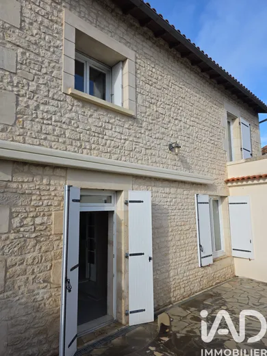 House in Niort (79000)