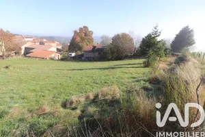 Building plot in Saint-Maurice-en-Gourgois (42240)