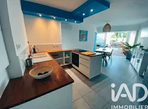 Apartment in Saint-Martin (97150)