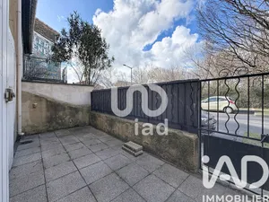 Townhouse in Sorgues (84700)