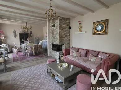 Maison traditionnelle à Charny (77410)