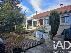 Maison traditionnelle à Charny (77410)