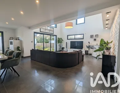 House in Guilers (29820)