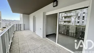 Apartment in Bayonne (64100)