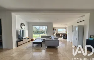 Traditional house in Mios (33380)