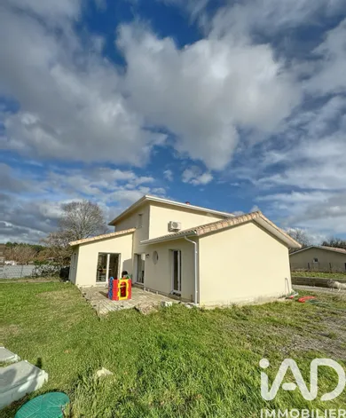 Maison traditionnelle à Mios (33380)
