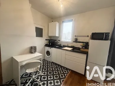 Apartment in Choisy-le-Roi (94600)