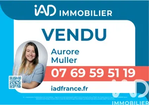 Parking à Paris (75010)