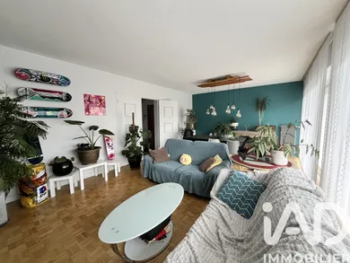 Apartment in Troyes (10000)