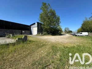 Building in Preignac (33210)