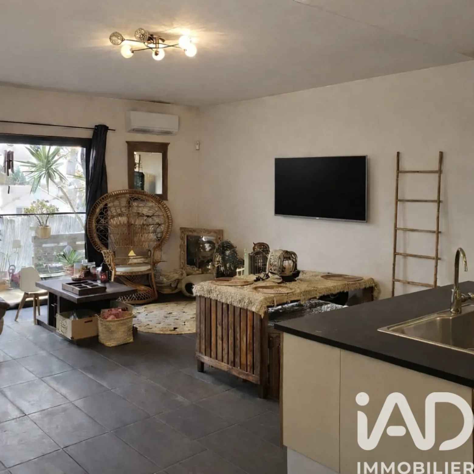 Vente appartement à Saint-Cyr-sur-Mer (83270) : appartement 3 pièces 73 m² - 1911579 — 3