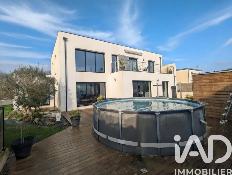 Maison 6 pièces 174 m² · à Guilers · 173,6 m² · 520 000 €