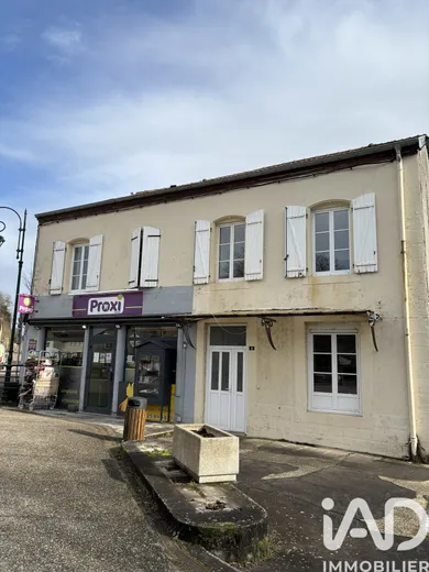 Building in Le Montsaugeonnais (52190)