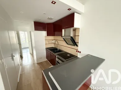 Apartment in Mantes-la-Ville (78711)