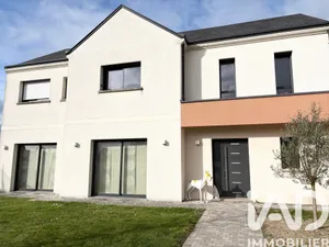 Architectural house in Ingré (45140)