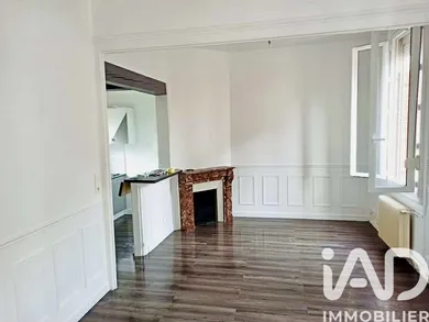 Maison de ville à Montdidier (80500)