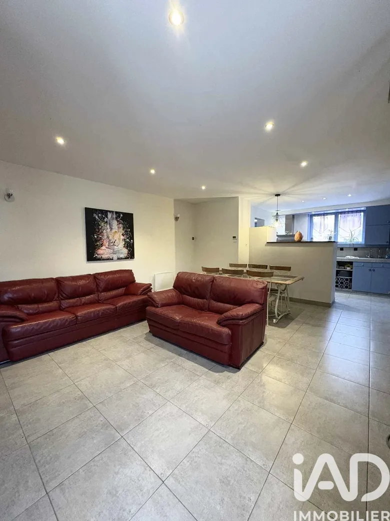 Maison 4 pièces 100 m² · à Saint-Amand-les-Eaux · 100 m² · 229 000 €