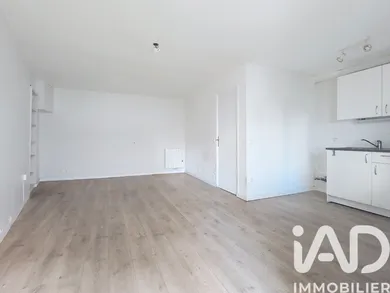 Studio in Châtenay-Malabry (92290)