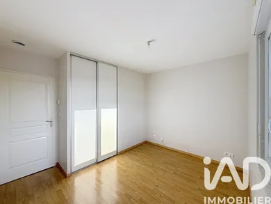 Apartment in Épernay (51200)