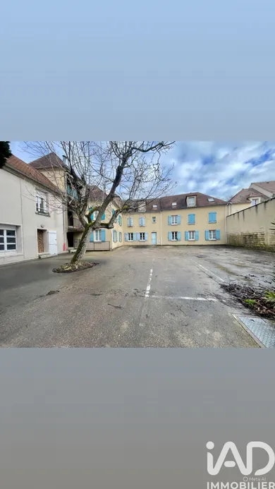 Apartment in Nointel (95590)