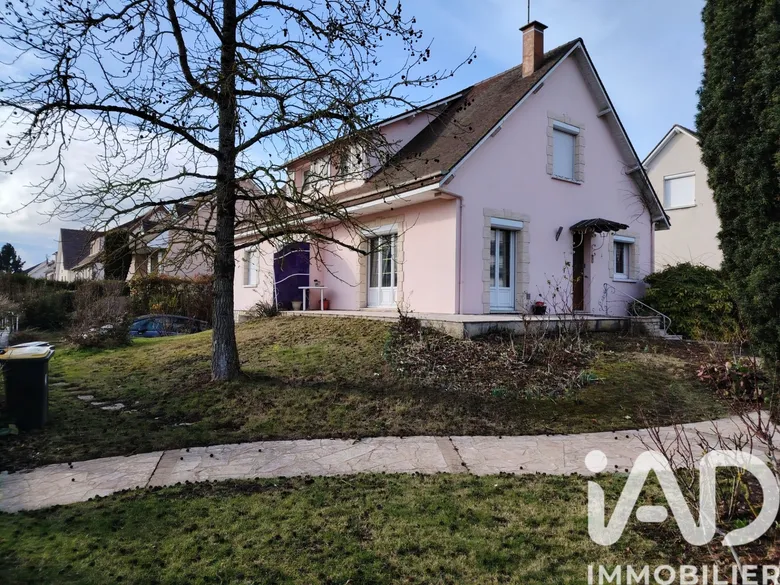 Maison 5 pièces 150 m² · à Chartres · 150 m² · 290 000 €