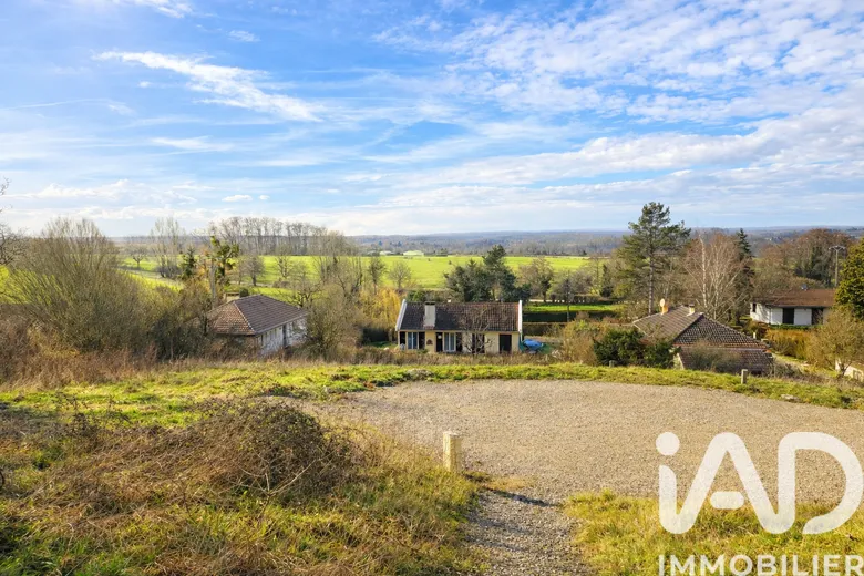 Terrain à bâtir à Bonnay (25870) · 72 800 €