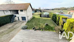 House in Menneville (02190)