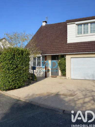 House in Saint-Pierre-du-Perray (91280)